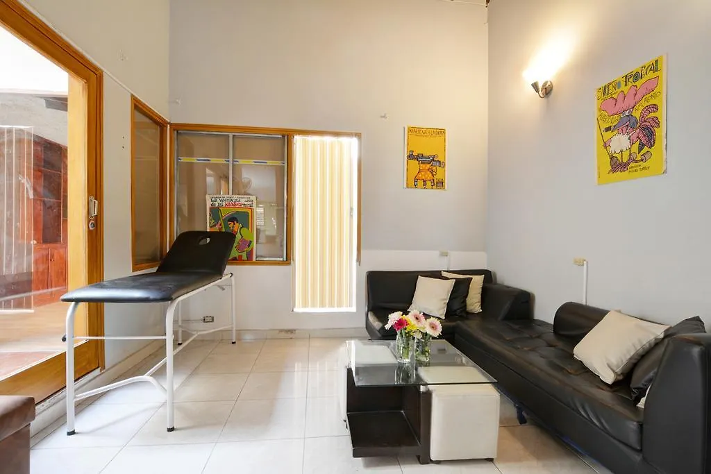 Casa Grande Para Grupos Siete Habitaciones Big House 7 Bedrooms Medellín 0*,  Kolumbien